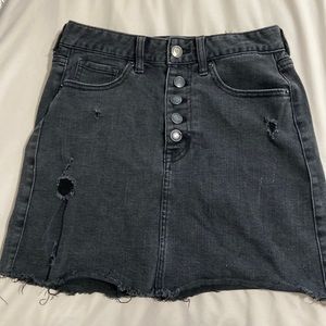 Size 0 black skirt